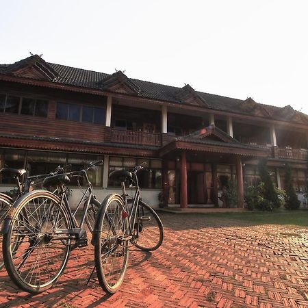 Chiangsan Golden Land Resort Chiang Saen Exterior photo